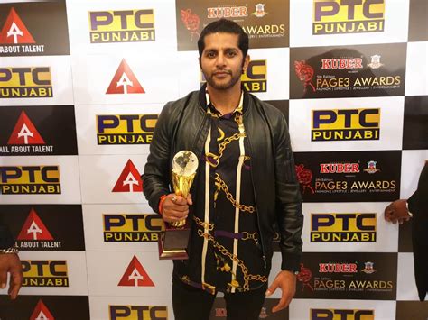 Karanvir Bohra Picks Up His First Award Post Bigg Boss - JustShowBiz