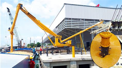 Soybean meal ship unloader Crane screw capacity 60 ton hour máy