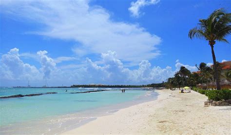 Puerto Aventuras Beach | Loco Gringo