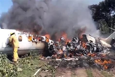 Cae aeronave de la Fuerza Aérea Mexicana mueren seis Corat