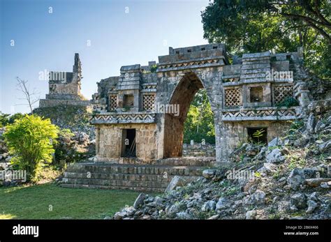 El Arco Ruinas Mayas En El Yacimiento Arqueol Gico De Labna