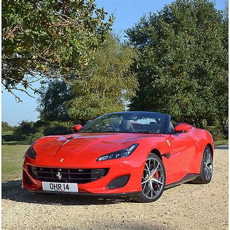 Ferrari Portofino 2018 Red black roof (Photos Framed, Prints, Puzzles ...