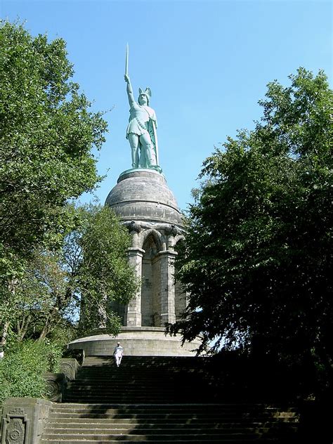 Foresta Di Teutoburgo Il Sito Della Battaglia Di Teutoburgo Viaggio