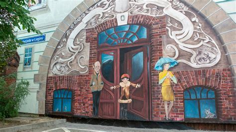 New Mural In Pozna It Features Characters From Je Ycjady