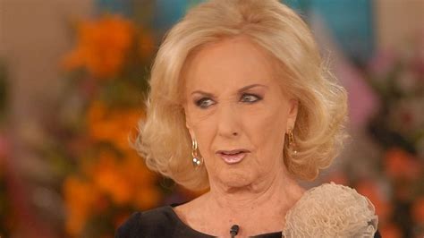 ¡insólito Se Levantaron 3 Personas A La Vez De La Mesa De Mirtha Legrand