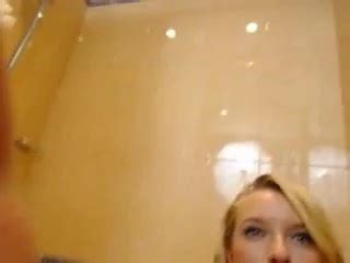 Blonde Cutie Puts On A Great Show Webcam Porn XHamster