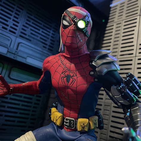 Explore The Spider Verse Hot Toys Gamerverse Spider Man Cyborg