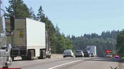 1 Dies In I 5 Southbound Crash Near Salem