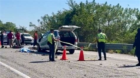 Choque Entre Taxi Y Motocicleta Deja Un Muerto Y Dos Heridos En La