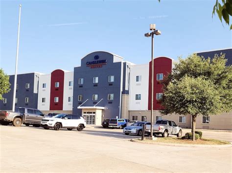 Pet-Friendly Hotel in Mount Pleasant, TX | Candlewood Suites Mount Pleasant