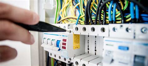 Електромонтажні роботи і обслуговування електроустаткування