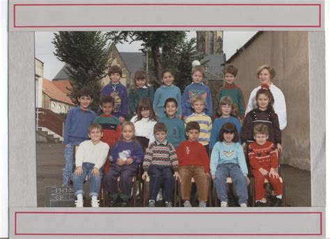 Photo De Classe Photo De Classe De A St Laurent De Ecole Saint