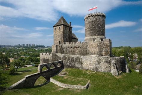 Zamek W Będzinie Godziny Otwarcia Dojazd Zwiedzanie Cennik