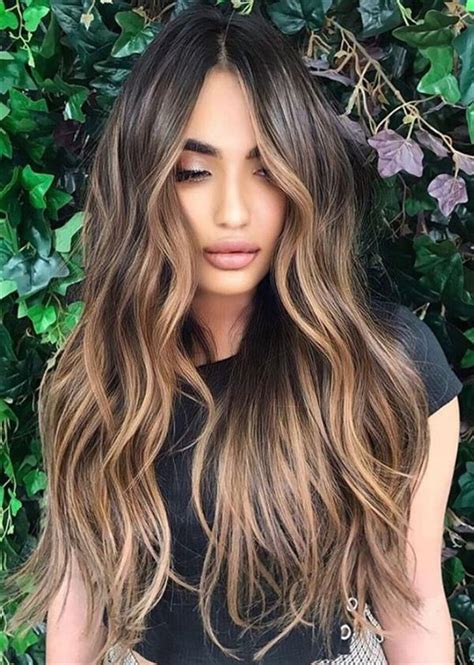 49 Flirty White Wavy Hairstyle For Long Hair And Medium Length Hair Fashionsum