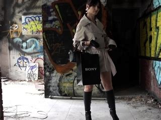 Jeny Smith Exploring The Warehouse Naked At DrTuber