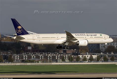 HZ AR22 Saudi Arabian Airlines Boeing 787 9 Dreamliner Photo By X PAN