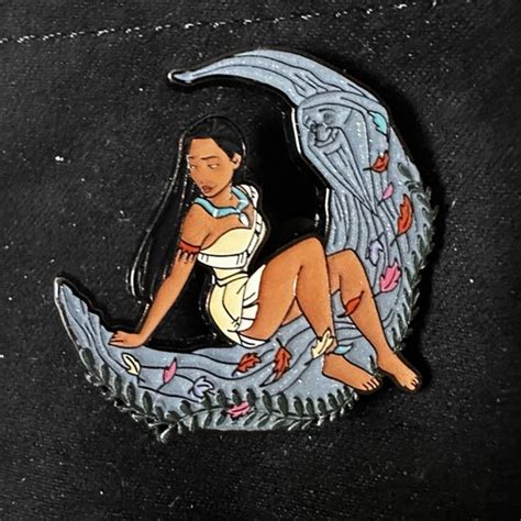 Loungefly Pocahontas Princess Moon Mystery Box Hot Topic Disney Pin EBay