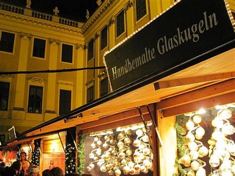 Schönbrunn Christmas Market - Vienna Guide