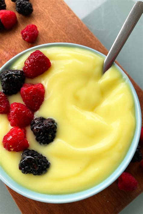 Homemade Vanilla Custard {easy} Cakewhiz