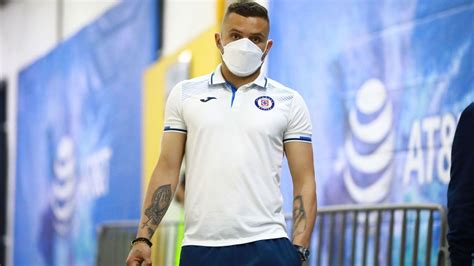 Cruz Azul Va De Arranque Sin Cabecita Rodríguez Ante Un América Sin Fidalgo Y Roger De Inicio