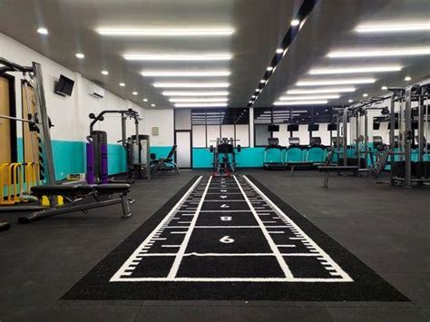 Gym And Fitness Surya Sumantri Bandung Fit Hub