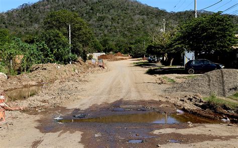 Obras De Drenagem E Pavimentação Asfáltica Avançam No Bairro Jardim Dos