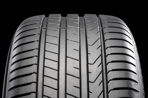 Der neue Pirelli Cinturato P7 erscheint: Die "intelligente" Mischung ...