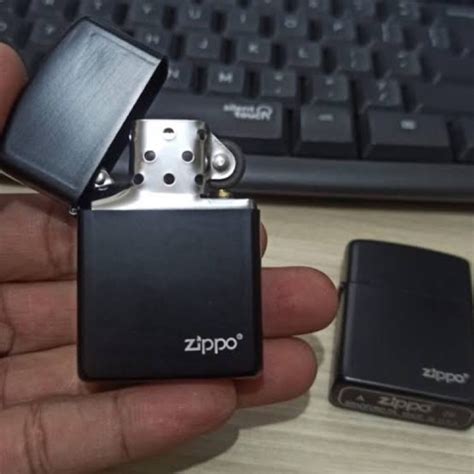 Jual Korek Api Zippo Mate Hitam Polos Free Batu Dan Minyak 75ml