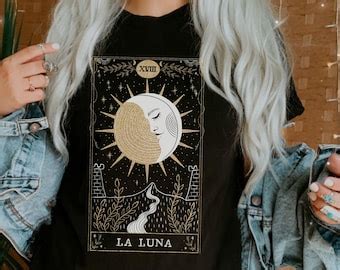 T Shirt La Lune Tarot De Marseille Tarot La Luna Arcano Etsy