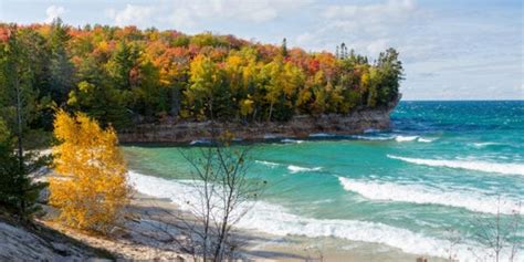 Beautiful Michigan: Top Picturesque Locations For Fall