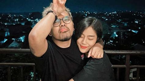 Foto Potret Cantik Firsabila Pacar Coki Pardede Yang Jarang Tersorot