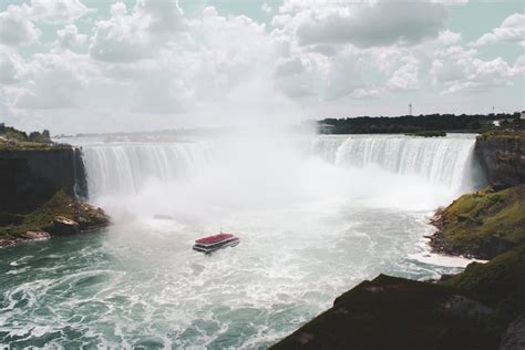 A Boat Near the Niagara Falls · Free Stock Photo