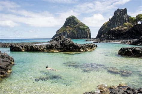 Fotos da Baía doS Porcos em Fernando de Noronha Pernambuco