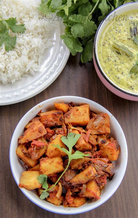 Aloo Tamatar Ka Jhol Indian Food Recipes Ammaji Kitchen