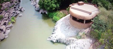 Hampi Boulders Hotel in South India | ENCHANTING TRAVELS