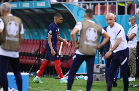 Kylian Mbappé Tells Sports Illustrated He Considered Quitting French National Team After Euro