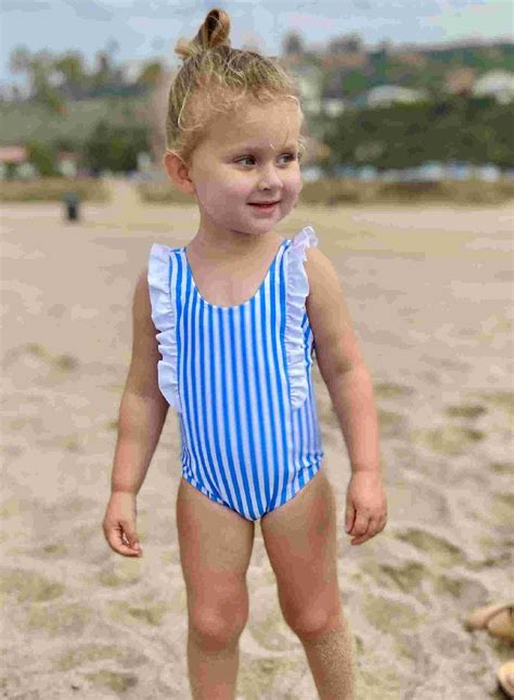 KIDS SWIMWEAR