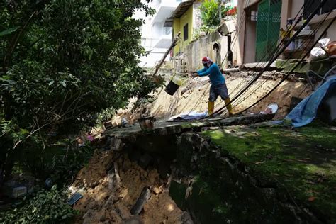 Kerja Baik Pulih Tanah Runtuh Taman Kelab Ukay Peratus Siap