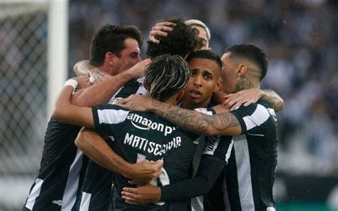 Botafogo Joga Sul Americana Nesta Quarta Antes De Enfrentar O Flamengo