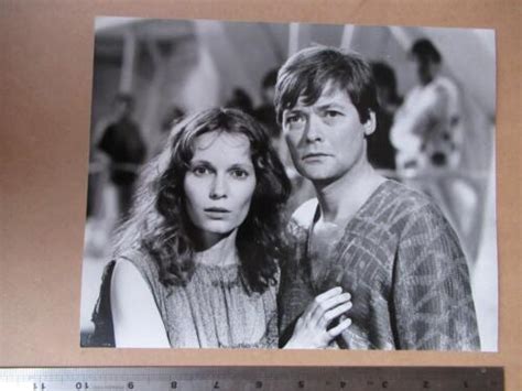 Simon Ward Mia Farrow Supergirl 10x8 Inch Photo Previously Owned Ebay