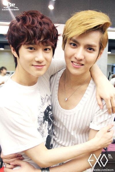 Ngô Diệc Phàm với EXO hậu rời SM Làm lành với người từng lên án gay gắt nhất cắt đứt với ai