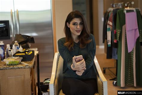 Audrey Charlize Reveals Beautiful Body In Lingerie Photos