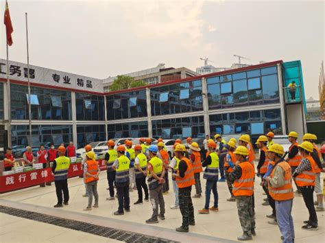 深圳市住房和建设局开展“践行雷锋精神，弘扬时代新风”主题党日活动 深圳市住房和建设局网站