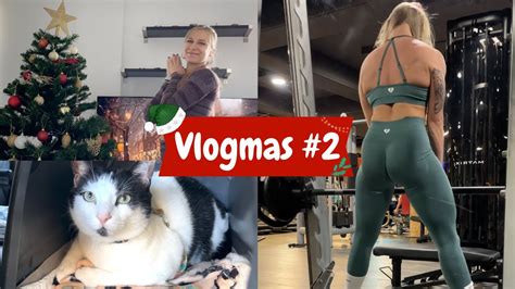 VLOGMAS Day 2 Christmas Decorations Skincare Time Glute Workout