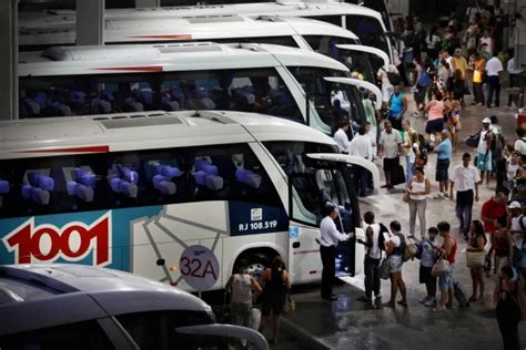 Mais De Mil Passageiros Devem Passar Pela Rodovi Ria No Feriado Da