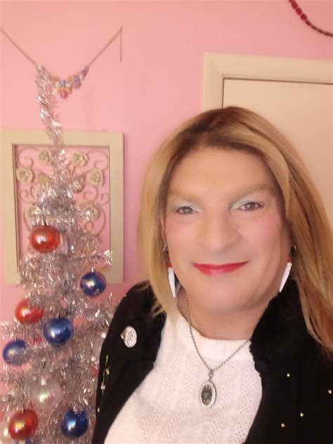 Christmas Is Almost Upon Us Are You Ready R Crossdresser Faces