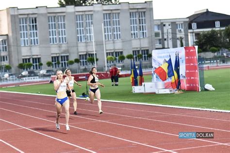 Atletism Eveniment atletic de mare anvergură pe stadionul de atletism