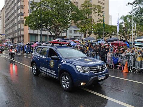 Desfile De De Setembro Reuniu Mil Na Avenida Francisco Glic Rio