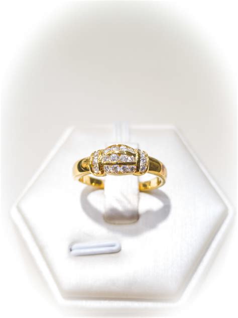 Eyelet Yellow Gold Diamond Ring - ValueMax Jewellery