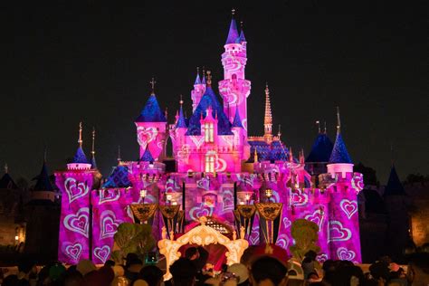 8 reasons to visit Disneyland in 2023 - The Points Guy